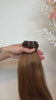 Machine Weft Tressen in Dunkel-Light-Blond aus Echthaar von ROVIA Hair Basel im Video